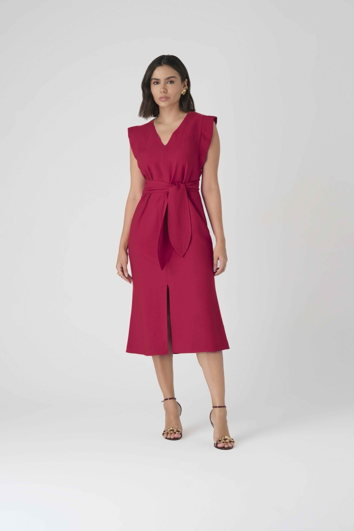 Vestido midi com faixa