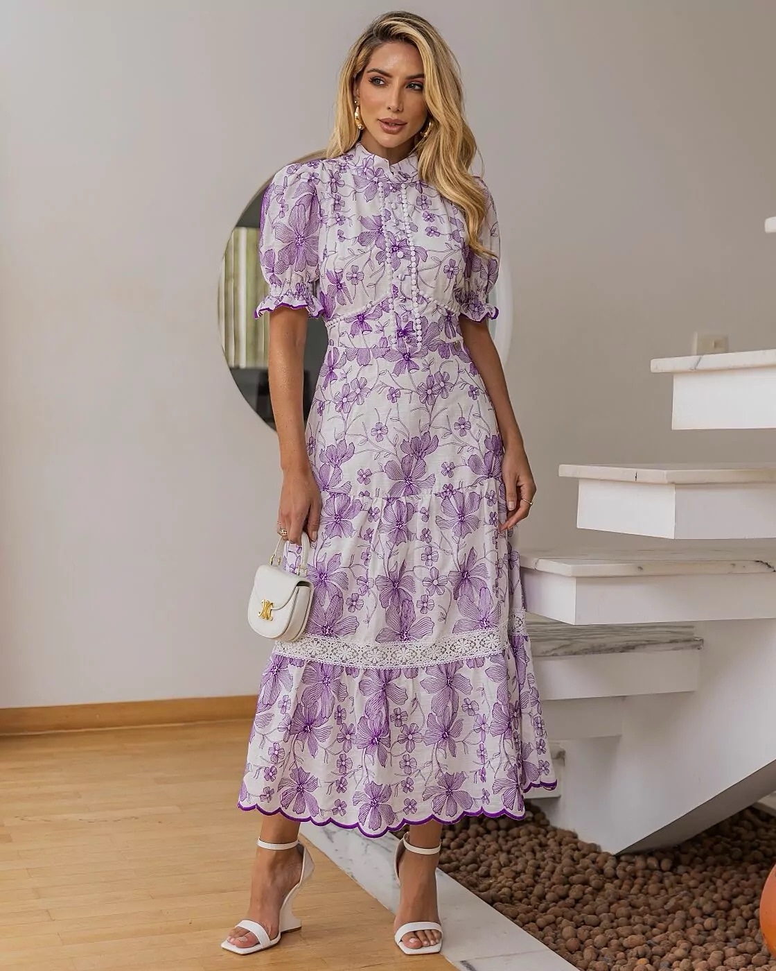 Vestido Max Midi Bordado Lilás