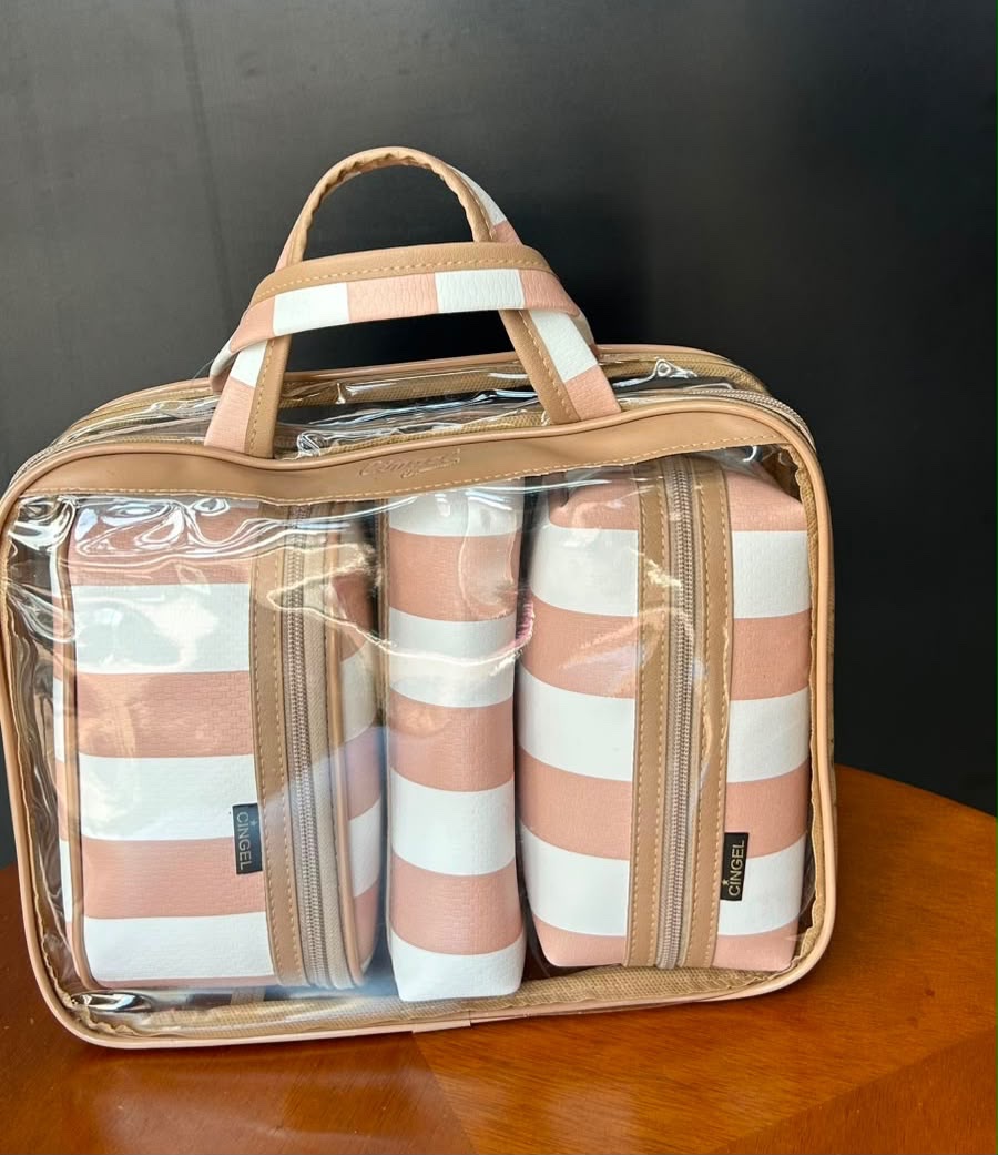 Kit com 4 Necessaires